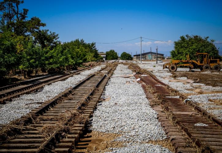 Θεσσαλία: Σε 2 χρόνια με 450 εκατ. ευρώ η αποκατάσταση του σιδηροδρομικού δικτύου